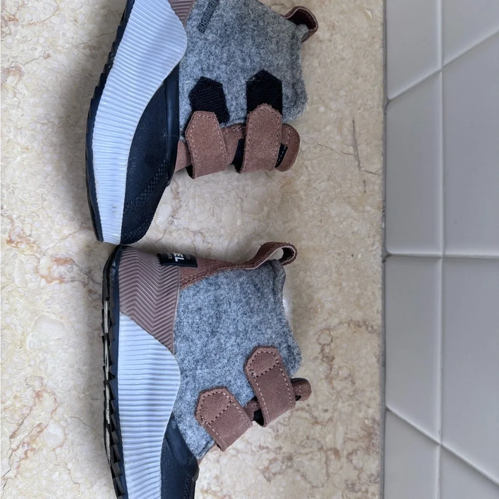 Kids' Brown and Gray Shoes - Picture 3 of 6